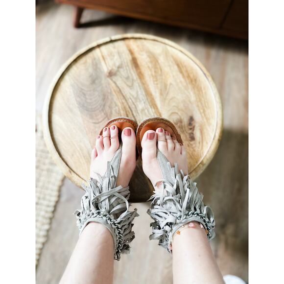 Boho dreamer Wanderlust Fringe Sandals Made for golden Trails + Slow Evenings - Picture 5 of 7